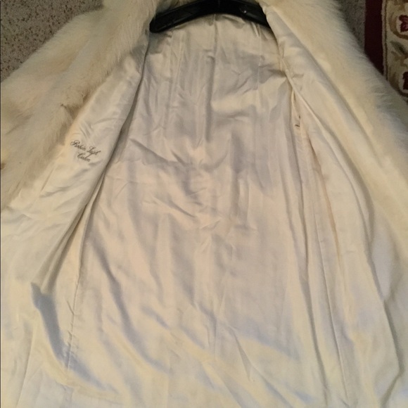 Sold!! ELEGANT BEMBERG WHITE FOX MINK FUR COAT - Picture 6 of 8